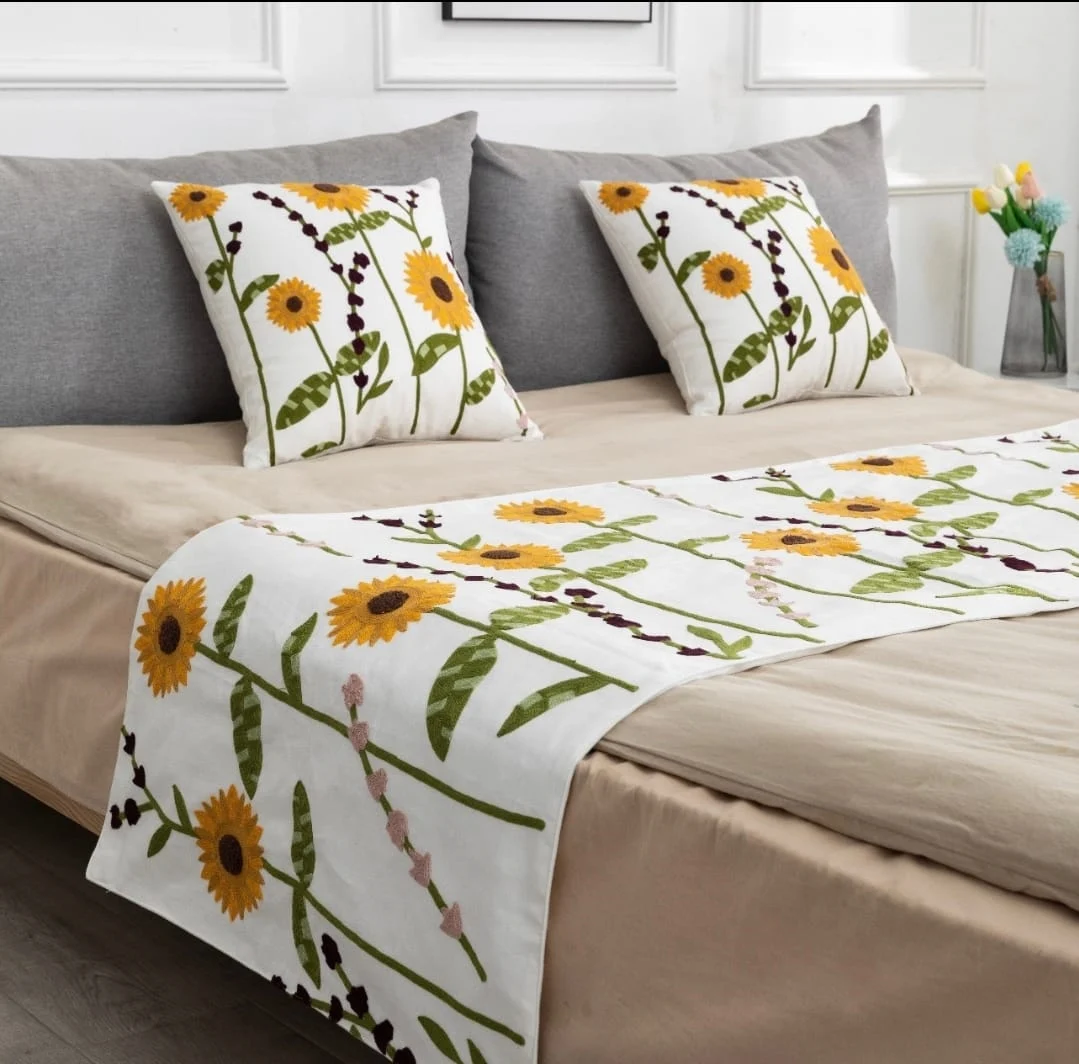 28f6afcc-7715-4d5f-bc5a-e19d32a87588.webp Pack de Piecera + 2 Fundas de Cojines - Imagen 1