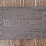 Alfombras para la Entrada Engomadas Modelo Bienvenido Color Cafe