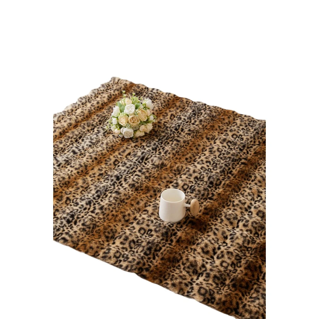 WhatsApp-Image-2025-08-23-at-10.28.11-Photoroom.webp ALFOMBRA IMITACION PIEL DE CONEJO 120X180CM - Imagen 1