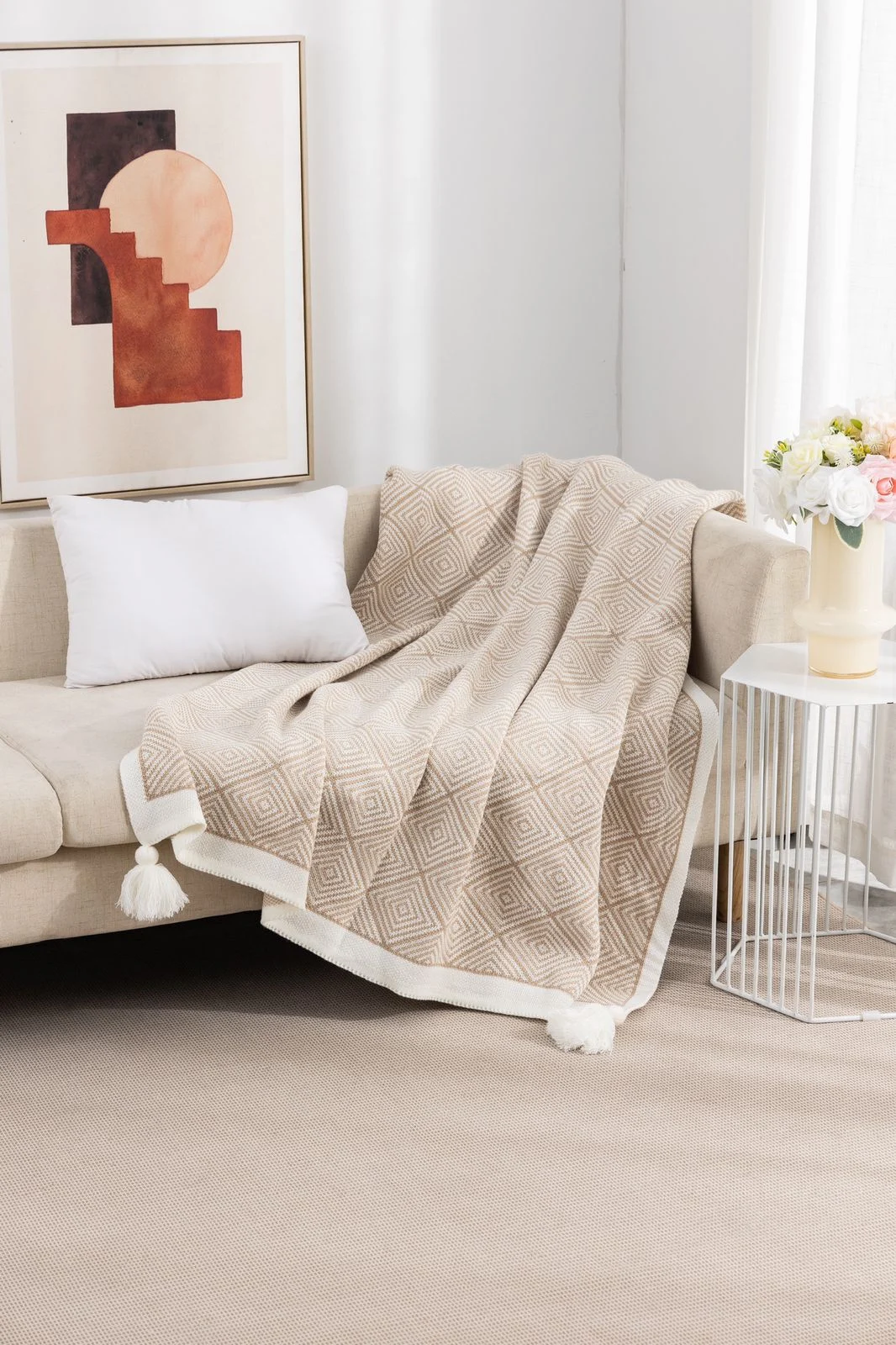 59d69250-e346-4cec-9343-7e04f4ca327f Mantas Para sofa con pompones - Imagen 1