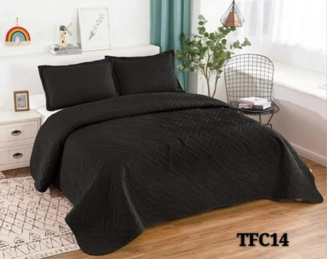d7fbe102-bf46-498b-81a1-736417fb547b Cobertor Quilt de Verano King Negro - Angeles del Hogar Chile