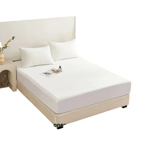 Cubrecoclchon Plush Impermeable 1.5 Color Blanco - Angeles del Hogar Chile